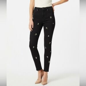 Abercrombie & Finch Highrise Black Wash Floral Print Jeans